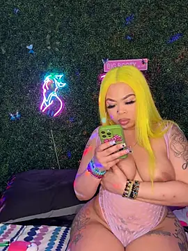 RenaThickAss' Webcam Show