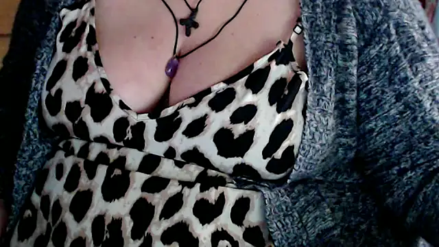 mayasmith: онлайн-секс-чат