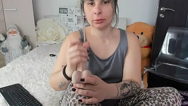 sweetemy4u webkamerás műsora