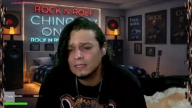 Czat XXX na żywo – chino_roz