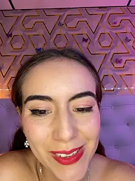 Živý XXX chat MelanyyJhonson15