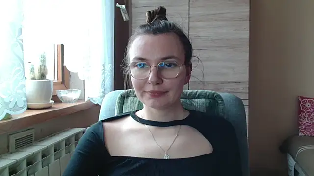 LooveELLYx live XXX chat