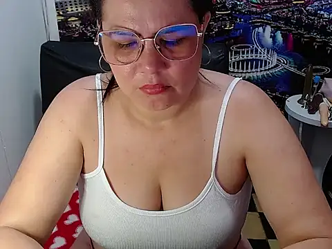 tila_nastyy 现场XXX聊天