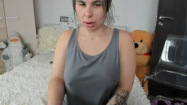 sweetemy4u Webcam-Show