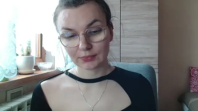 LooveELLYx Adlı Modelin Canlı XXX Sohbeti