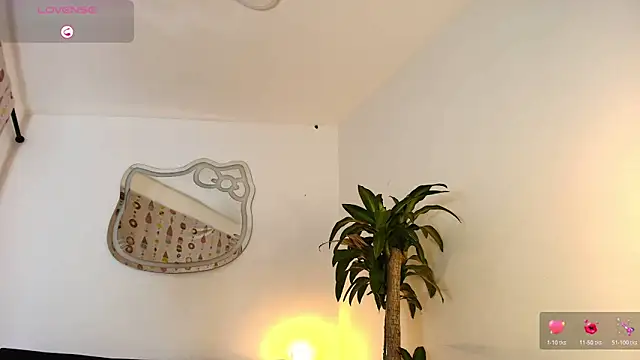 lucianaglow_ – Kamerová šou