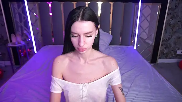 Snow_WhiteeeX Adlı Modelin Canlı XXX Sohbeti