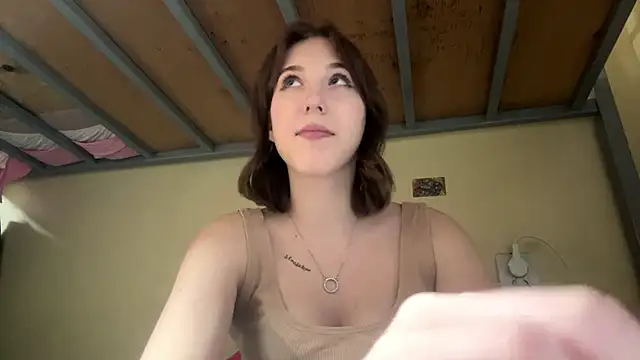 AquilineOrites Live XXX-Chat