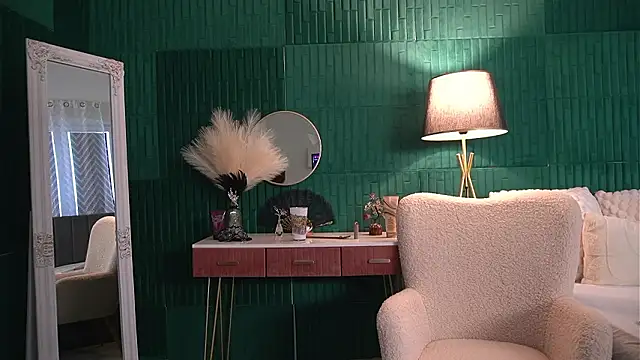 HaileyMoonnのライブXXXチャット