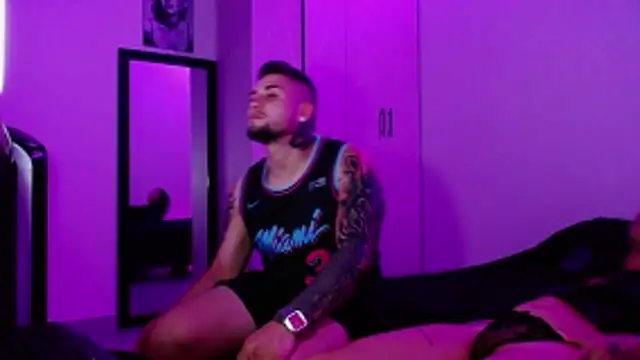 miia-liiam's Live XXX Chat