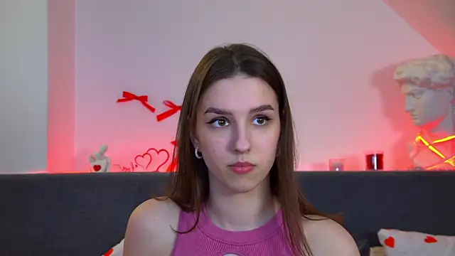 AliceAtkins' Live XXX Chat