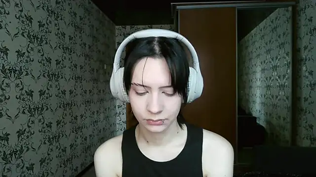 LxayBloom's Live XXX Chat