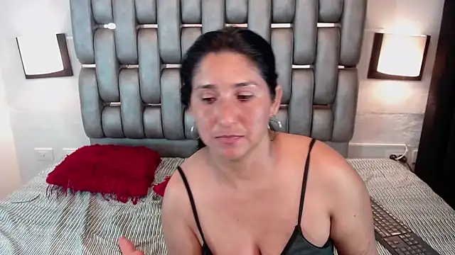 Miia_Rosee_ – Naživo XXX chat