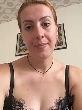 DollieRosse 라이브 XXX 채팅