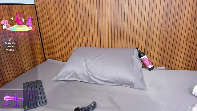 catalina_spec's Live XXX Chat