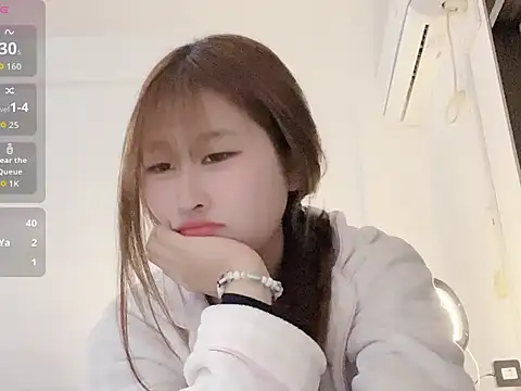 D-DandanのライブXXXチャット