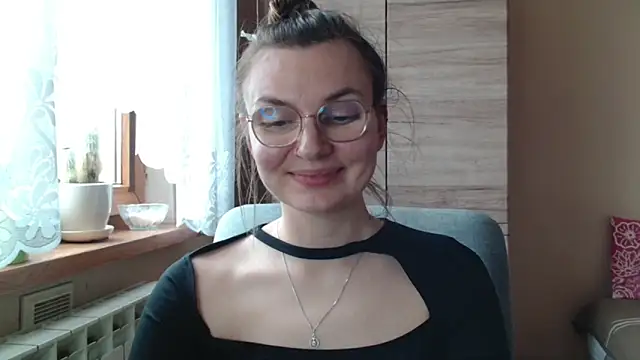 LooveELLYx 即時 XXX 聊天