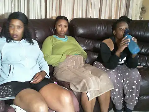 Caramel-goddess18のウェブカメラショー