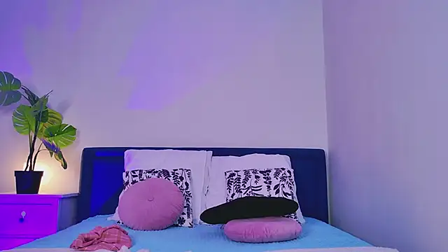 Kim_Redd Live XXX-chat