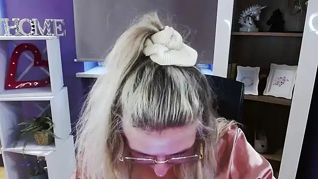 Sembang XXX Secara Langsung Zoey_Erotic