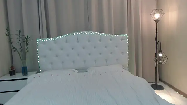 Chatroom XXX en direct de BeataBabe