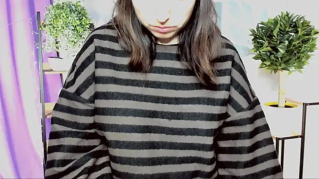 MartaEdams' Live XXX Chat