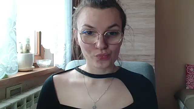 LooveELLYx: απευθείας συνομιλία ΧΧΧ