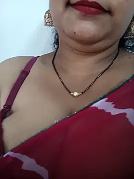 Nyra-23 Adlı Modelin Web Kamerası Şovu