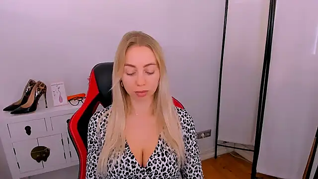 MargaritaRosen Live XXX chat