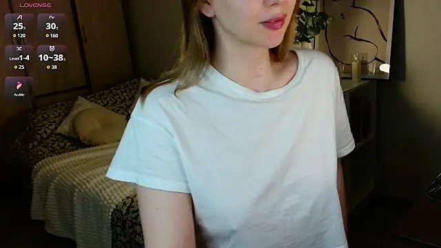 mynameloveeeeee Chat XXX in diretta