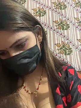 CUTI-NAINA's Live XXX Chat