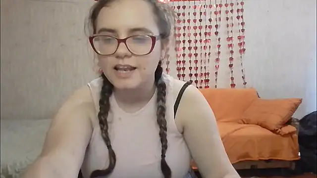 دردشة Miyabeee الجنسية المباشرة