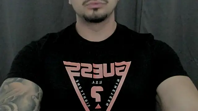 Chat XXX en directo de TONYWILSONN