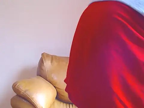 SexyNicolle4u: онлайн-секс-чат