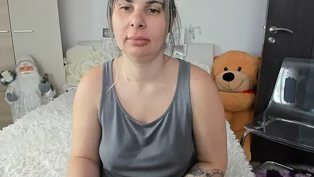 sweetemy4uのライブXXXチャット