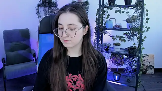 XXX chat uživo modela VirtuallVoyant