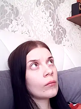 XXX chat uživo modela JhonSHelBy7LuNa