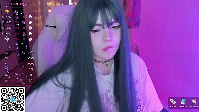 SelenaCute: онлайн-секс-чат