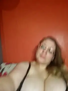 عرض كام BustyLanaX