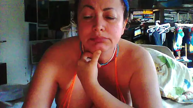 MariaAnaSunshine 即時 XXX 聊天