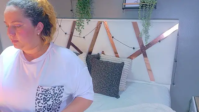 JenaCooper_ Live XXX-Chat