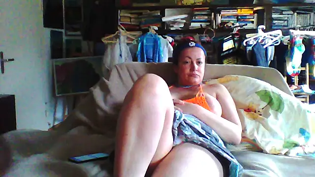 MariaAnaSunshine 即時 XXX 聊天