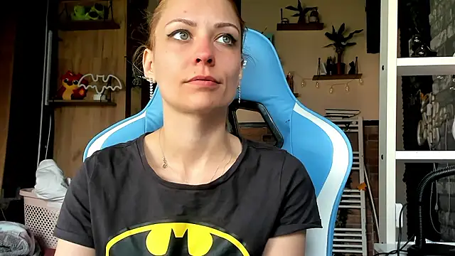 karo123421 Chat XXX live