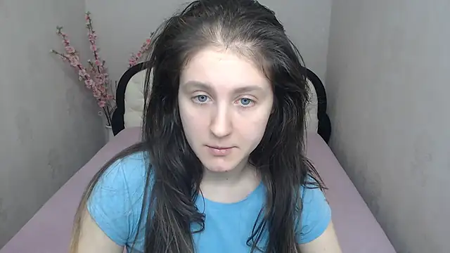 Holliy_Cooper Chat XXX live