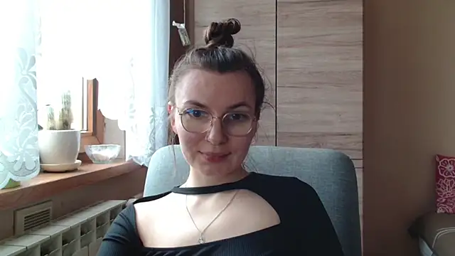 LooveELLYx Chat XXX live