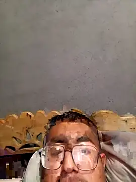 josex66xxx élő XXX-chatje