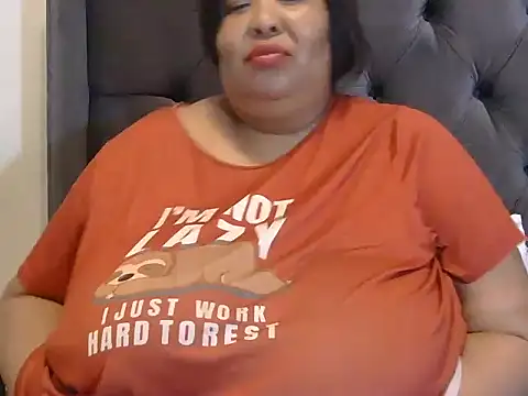 nancy111: онлайн-секс-чат