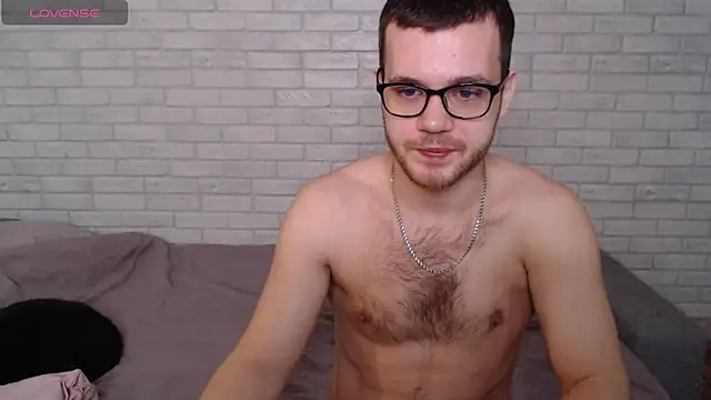Alexxx_horny élő XXX-chatje