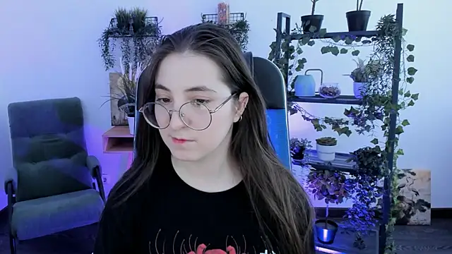 VirtuallVoyant Chat XXX in diretta