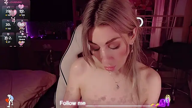 Czat XXX na żywo – AnnieGOld_